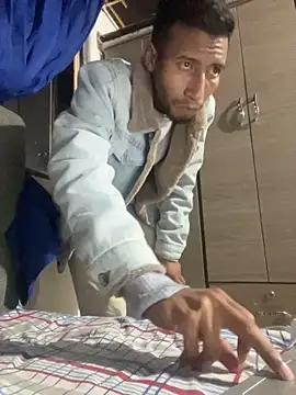 leinad or97 online show from September 19, 2025, 4:27 am