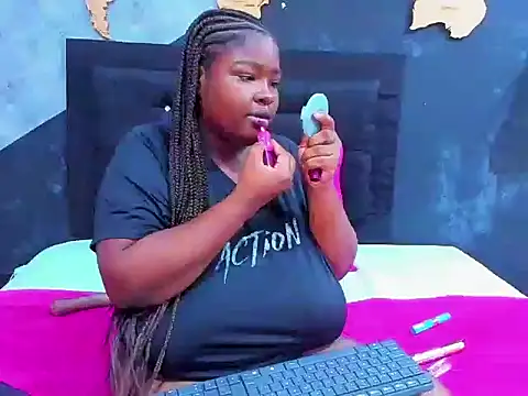 Maiam  Rossi online show from October 28, 2025, 12:15 pm