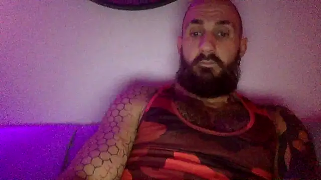 Bearlyfuckinglogan online show from July 12, 2026, 3:07 am