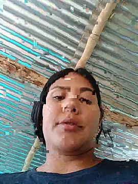 Snapshot of burbuja02 chatting on July 29, 2026, 9:36 pm burbuja02 online show from July 29, 2026, 9:36 pm