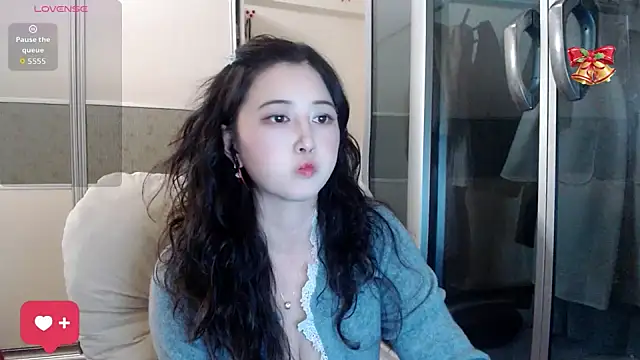 xx9938 online show from October 21, 2025, 1:54 pm