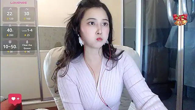 xx9938 online show from November 3, 2025, 12:53 pm