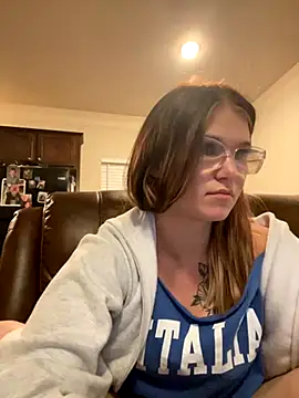 Snapshot of Riley_ray69 chatting on September 25, 2025, 2:17 am Riley ray69 online show from September 25, 2025, 2:17 am