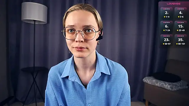 Snapshot of EdaKirkIin chatting on September 12, 2025, 4:18 pm EdaKirkIin online show from September 12, 2025, 4:18 pm