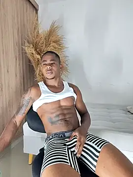 liambolt online show from September 10, 2025, 12:42 am