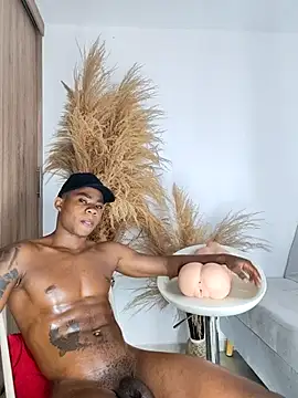 liambolt online show from October 26, 2025, 12:27 pm