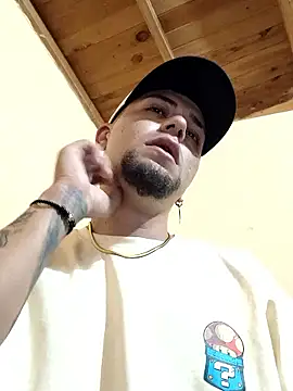 Juuaanp3 online show from January 5, 2026, 11:19 pm