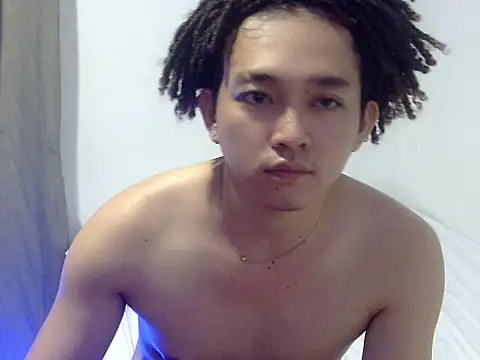 Stud Aaron online show from June 10, 2026, 12:17 pm