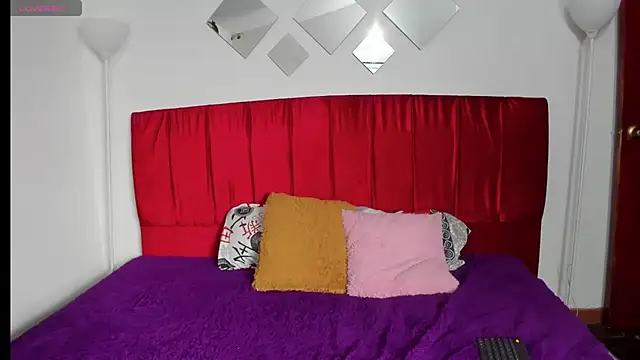 Snapshot of Electra__moon chatting on November 29, 2025, 6:13 am Electra moon online show from November 29, 2025, 6:13 am