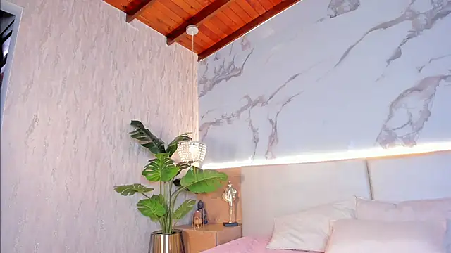 Celeste-Evanns online show from March 1, 2026, 7:58 pm