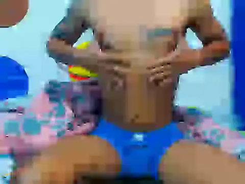 Snapshot of davidcutterr chatting on September 23, 2025, 4:36 pm davidcutterr online show from September 23, 2025, 4:36 pm