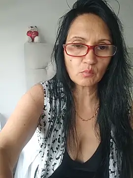 Snapshot of Ternura_Prohibida chatting on June 5, 2026, 6:46 pm Ternura Prohibida online show from June 5, 2026, 6:46 pm