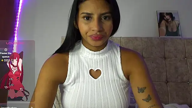 karlys01 online show from October 30, 2025, 3:05 am