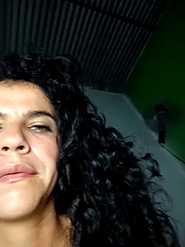 lucerocutte online show from September 18, 2025, 5:32 am