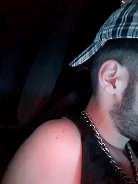 young swisscouple online show from September 26, 2025, 6:31 am