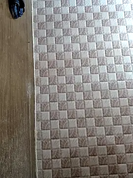 pujaroy363534 online show from November 16, 2025, 5:56 am