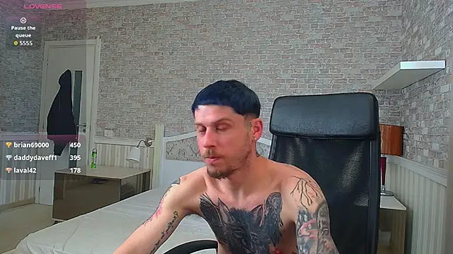 Snapshot of JonahShaw chatting on May 16, 2026, 10:36 am JonahShaw online show from May 16, 2026, 10:36 am
