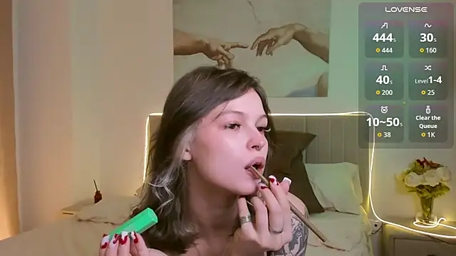 Snapshot of Lisa_Blossom chatting on September 30, 2025, 6:08 am Lisa Blossom online show from September 30, 2025, 6:08 am