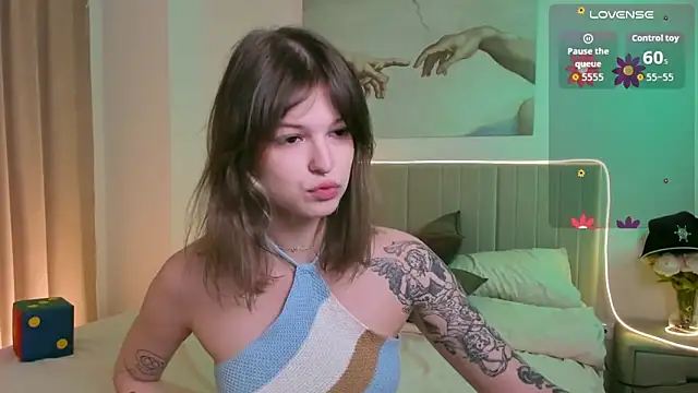 Snapshot of Lisa_Blossom chatting on November 24, 2025, 6:02 am Lisa Blossom online show from November 24, 2025, 6:02 am