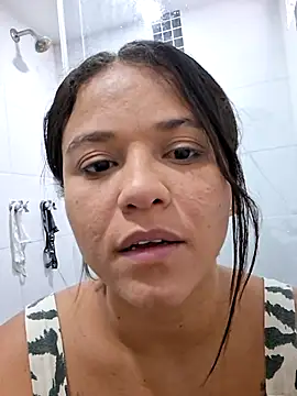 shantall 05 online show from April 19, 2026, 12:06 pm