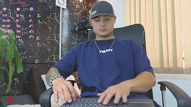 Alexander ferre online show from April 4, 2026, 1:17 pm