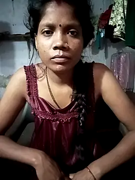 Snapshot of SEXY-MAHI4 chatting on October 19, 2025, 2:36 am SEXY-MAHI4 online show from October 19, 2025, 2:36 am