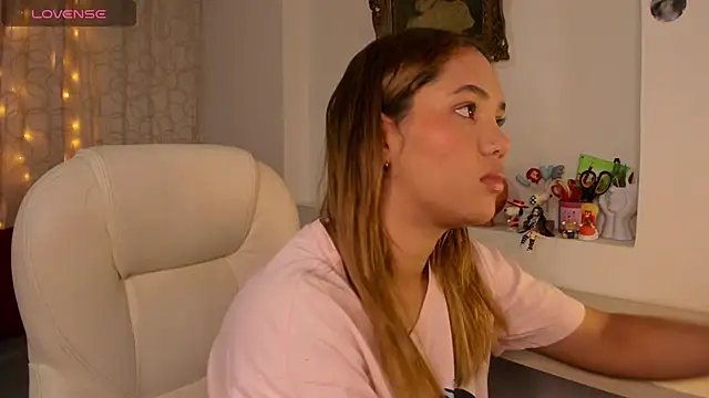 kata22sofia online show from February 24, 2026, 3:46 pm