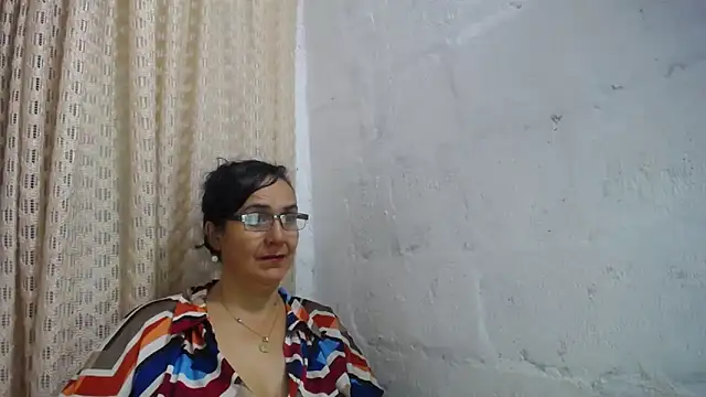 gabbyparker  online show from March 9, 2026, 9:24 am