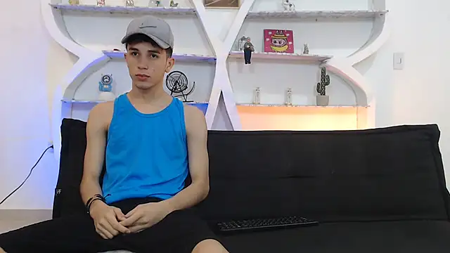 THREE GUYS HOT online show from November 29, 2025, 7:25 pm