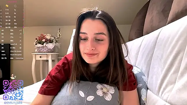 Snapshot of DarlineBrustera chatting on May 4, 2026, 2:31 pm DarlineBrustera online show from May 4, 2026, 2:31 pm