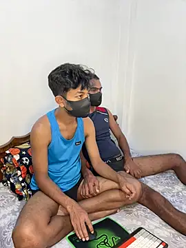 Snapshot of ShayanLK chatting on January 18, 2026, 7:23 am ShayanLK online show from January 18, 2026, 7:23 am