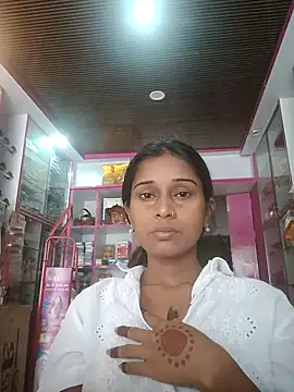 hotshreya69 online show from October 9, 2025, 6:14 am