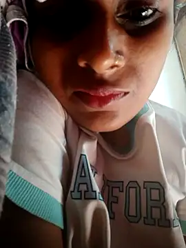 hotshreya69 online show from September 9, 2025, 9:08 am