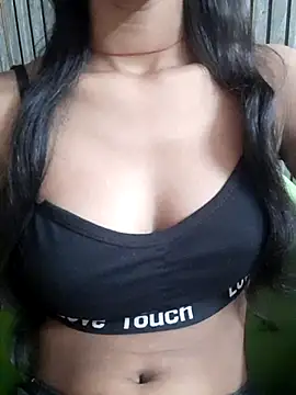 Snapshot of Ragini-Devi chatting on November 8, 2025, 3:04 pm Ragini-Devi online show from November 8, 2025, 3:04 pm