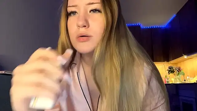 PandaFluff online show from February 25, 2026, 7:14 pm