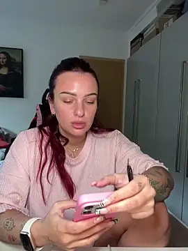 Snapshot of OliviaaFischer chatting on April 19, 2026, 2:29 pm OliviaaFischer online show from April 19, 2026, 2:29 pm
