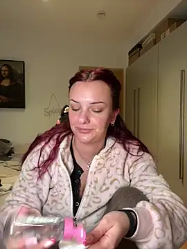 OliviaaFischer online show from February 22, 2026, 2:30 pm