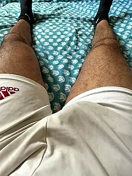 Snapshot of Beurberry19 chatting on October 21, 2025, 3:11 pm Beurberry19 online show from October 21, 2025, 3:11 pm