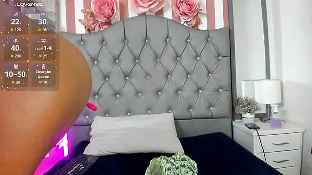 Snapshot of Lucia-Horny24 chatting on September 23, 2025, 4:08 am Lucia-Horny24 online show from September 23, 2025, 4:08 am