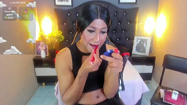 Snapshot of Lucia-Horny24 chatting on September 11, 2025, 12:49 pm Lucia-Horny24 online show from September 11, 2025, 12:49 pm