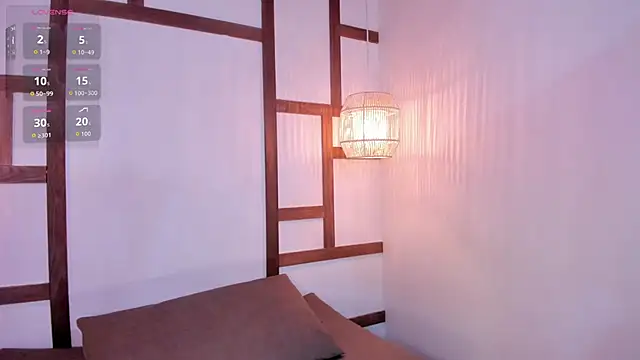 RenataLeclair online show from November 12, 2025, 4:11 pm