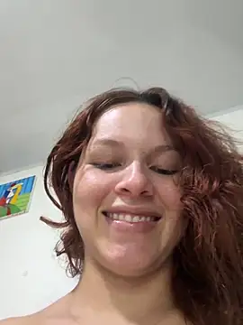 Snapshot of miacarrot chatting on June 4, 2026, 3:33 am miacarrot online show from June 4, 2026, 3:33 am