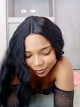 Chanell mina online show from October 25, 2025, 4:33 am