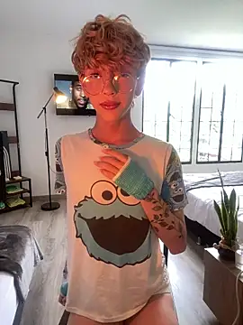 Snapshot of imDamiano chatting on November 21, 2025, 6:40 pm imDamiano online show from November 21, 2025, 6:40 pm