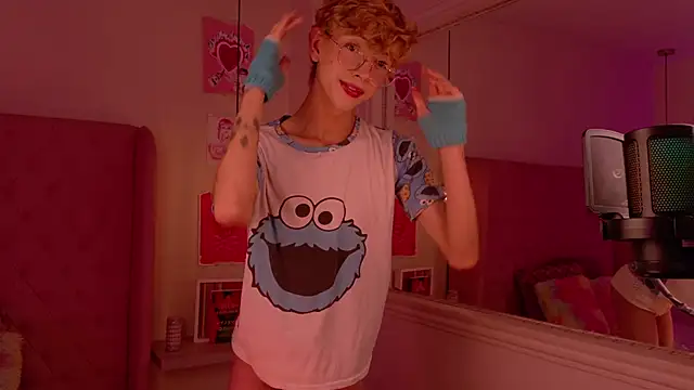 Snapshot of imDamiano chatting on November 9, 2025, 12:03 am imDamiano online show from November 9, 2025, 12:03 am