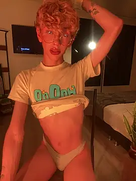 Snapshot of imDamiano chatting on November 23, 2025, 4:22 am imDamiano online show from November 23, 2025, 4:22 am