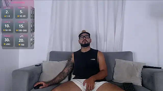 Eric Evans1 online show from October 22, 2025, 3:06 am