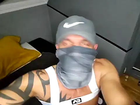 slavic boy 39 online show from November 22, 2025, 11:14 pm