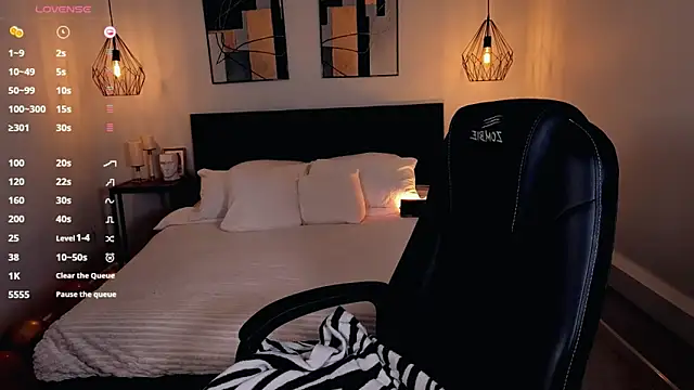 Lexi terele online show from September 21, 2025, 6:40 am