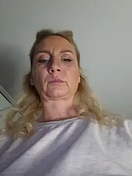 merlyn4 online show from January 10, 2026, 12:22 pm